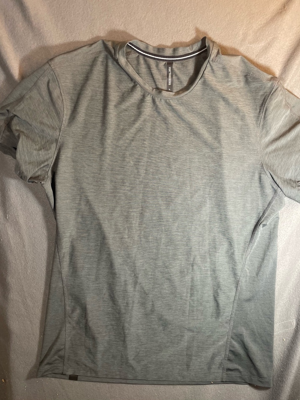 Ten Thousand Men’s The Versatile Shirt Short Sleeve Size Large Heather Grey